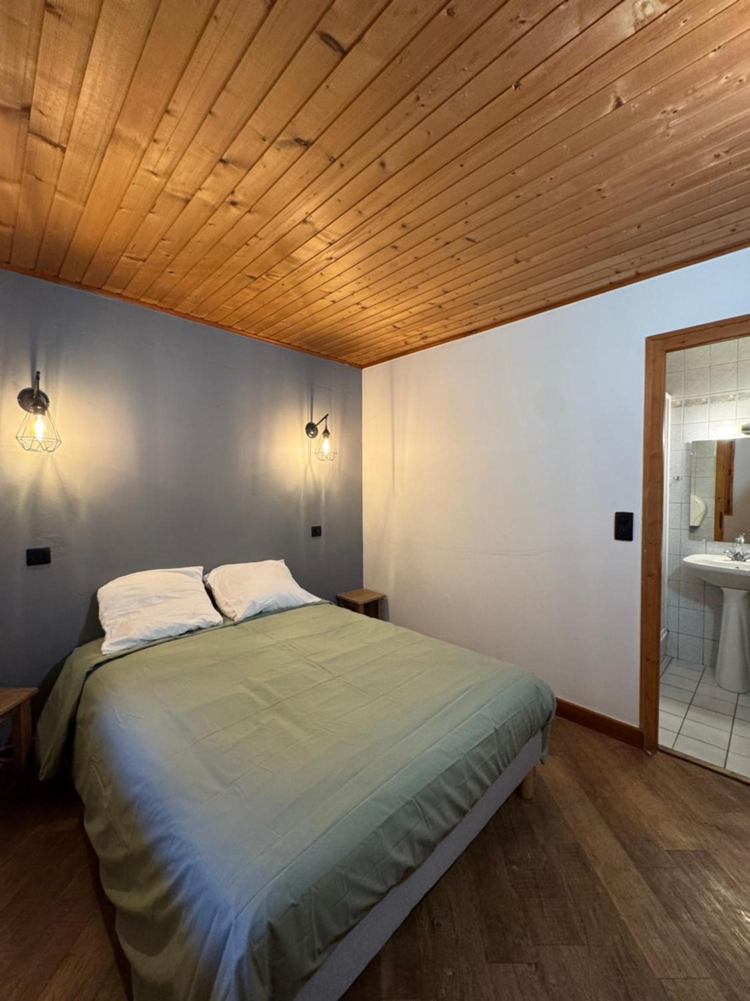 L'Ardesia Hostel Morzine Luaran gambar